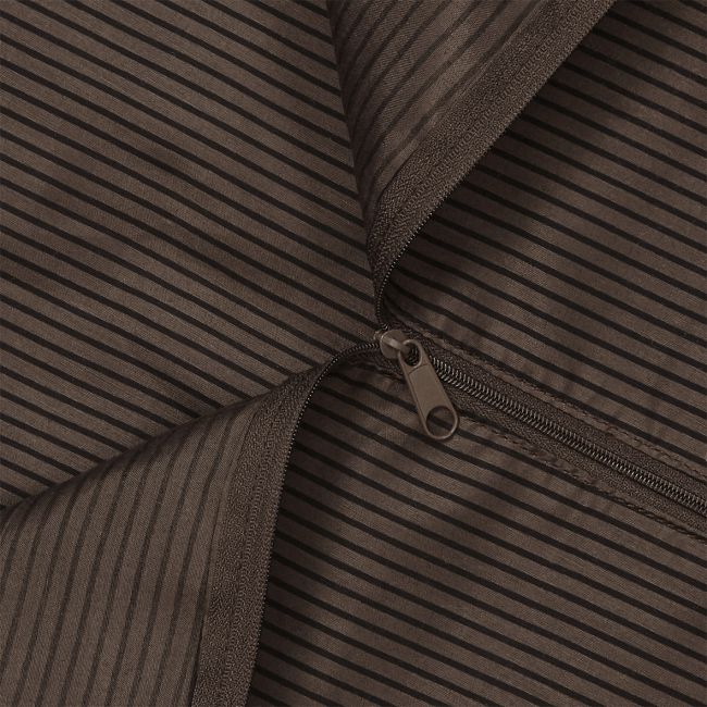 Quadra QD880 Tan pin-stripe-lining