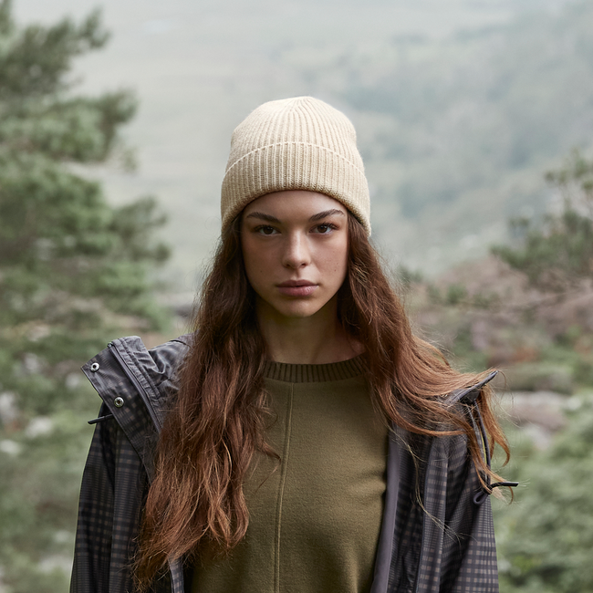 B380 Engineered Knit Ribbed Beanie