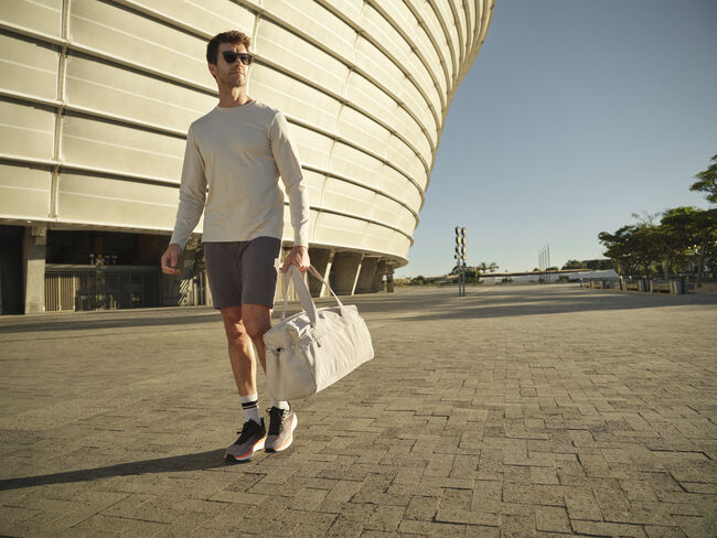 QS300 Studio Holdall - Natural Stone